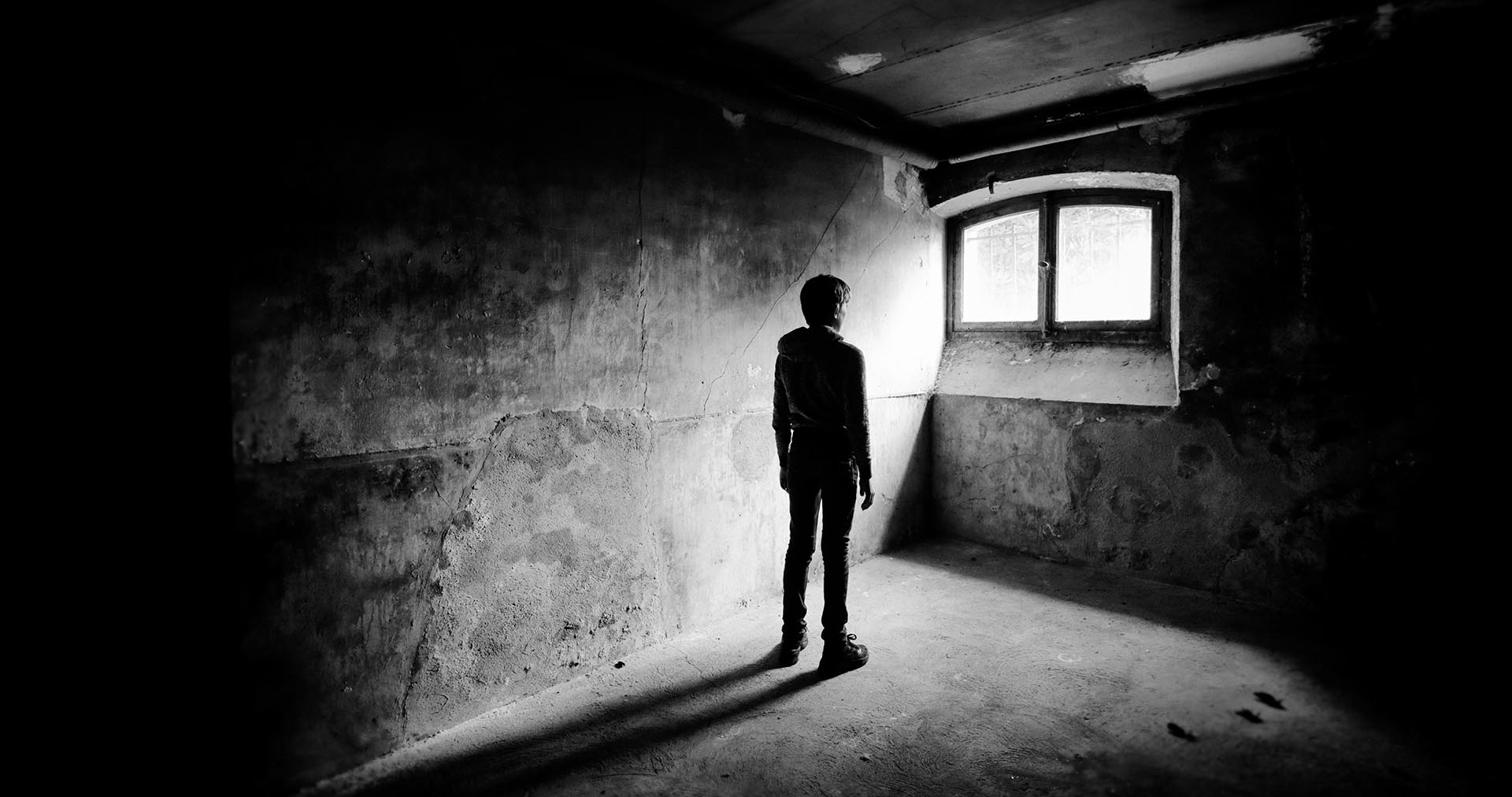 Exposition "La vie en noir" by Grégory Canu The Torture Garden